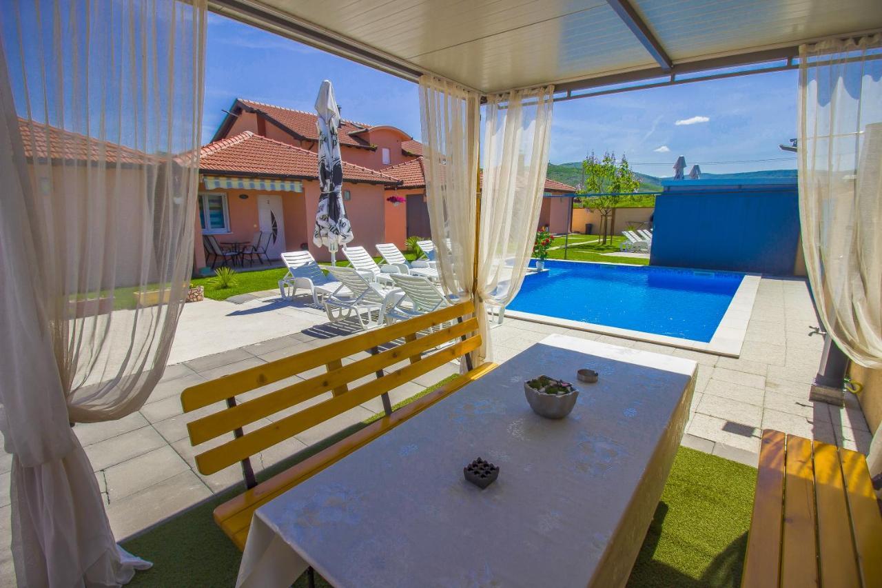 Bise Resort Blagaj Exterior foto